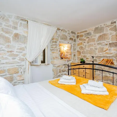 דירה Golden Dream In Diocletian Palace